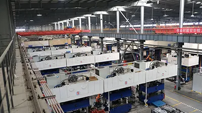 Atelier d’hydroformage