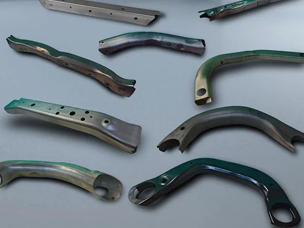 Composants de sous-châssis - Processus d’hydroformage